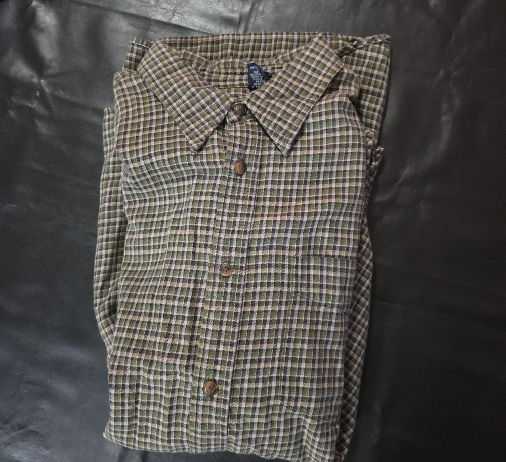 GAP Men's Olive and Brown Plaid Button-Down Shirt